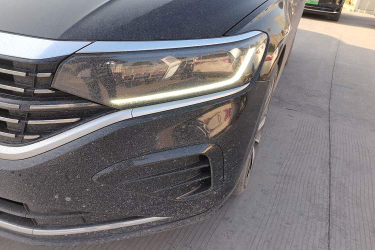 Used Volkswagen Passat 2023 Revised 330TSI Elite Edition
