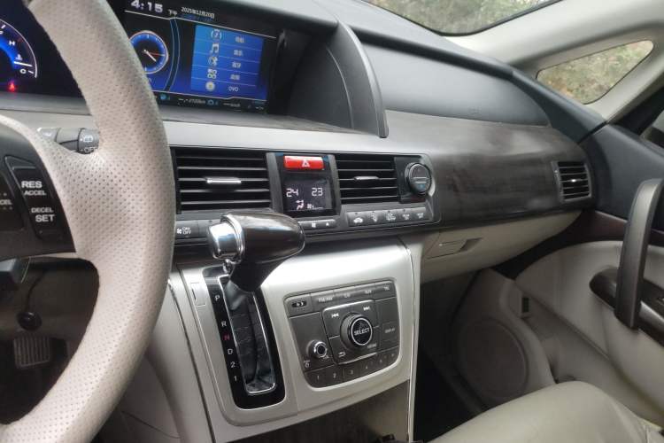 Used Honda Elysion 2012 2.4L VTi-S Prestige Edition
