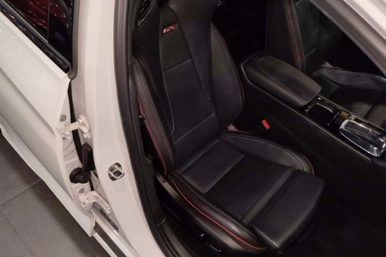 Used Buick Regal 2019 GS 28T Elite Model China VI Standard
