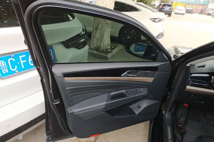 Used Volkswagen Passat 2021 330TSI Luxury Edition
