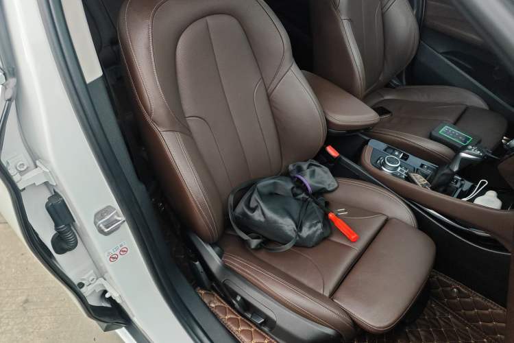 Used BMW X1 2019 xDrive20Li Luxury Model
