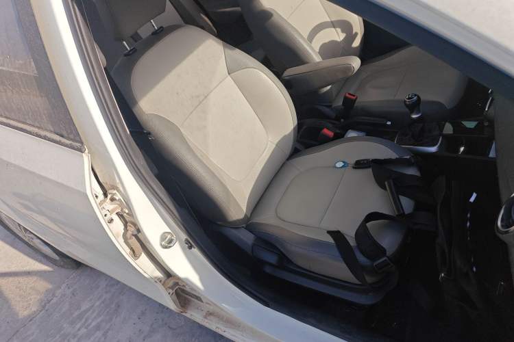 Used Kia Pegas 2019 1.4L Manual Value Edition National VI Standard