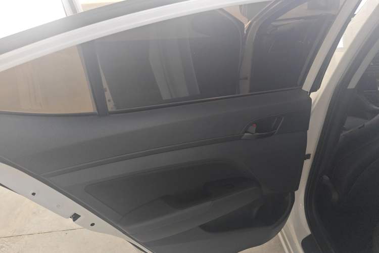 Used Hyundai Elantra 2018 1.4T Dual-Clutch Xuan Dong · Dynamic Edition
