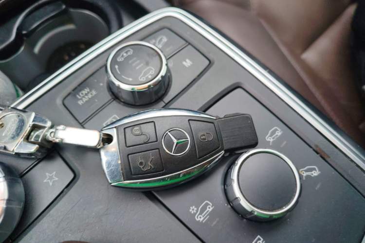 Used Mercedes-Benz M-Class 2015 ML 400 4MATIC Luxury Model