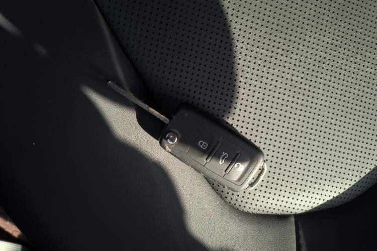 Used Skoda Rapid 2020 1.5L Automatic Comfort Edition
