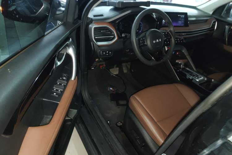 Used Kia Sportage R 2021 Ace 2.0L Splendid Edition
