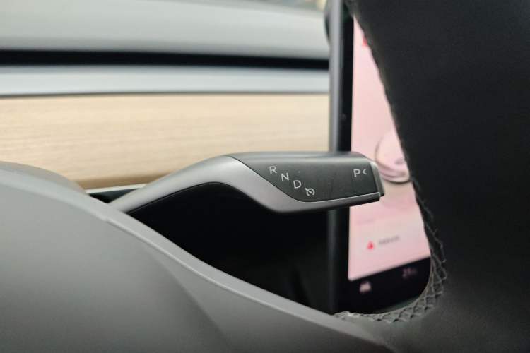 Used Tesla Model 3 2022 Rear-Wheel-Drive Version
