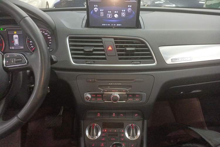 Used Audi Q3 2015 35 TFSI quattro Technology Edition