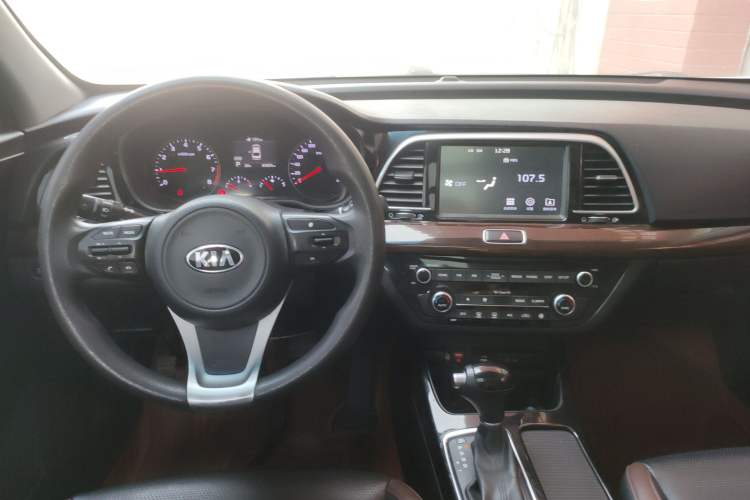 Used Kia K4 2017 1.8L Automatic GLS
