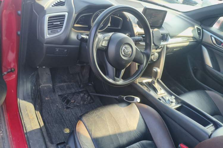 Used Mazda CX-4 2016 2.0L Automatic 2WD Blue Sky Dynamic Edition
