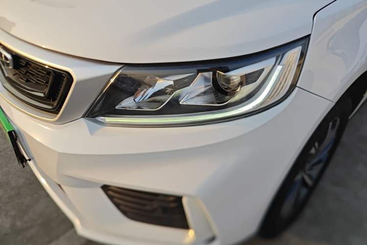 Used Geely Auto Vision X6 2020 1.4T CVT Luxury Edition
