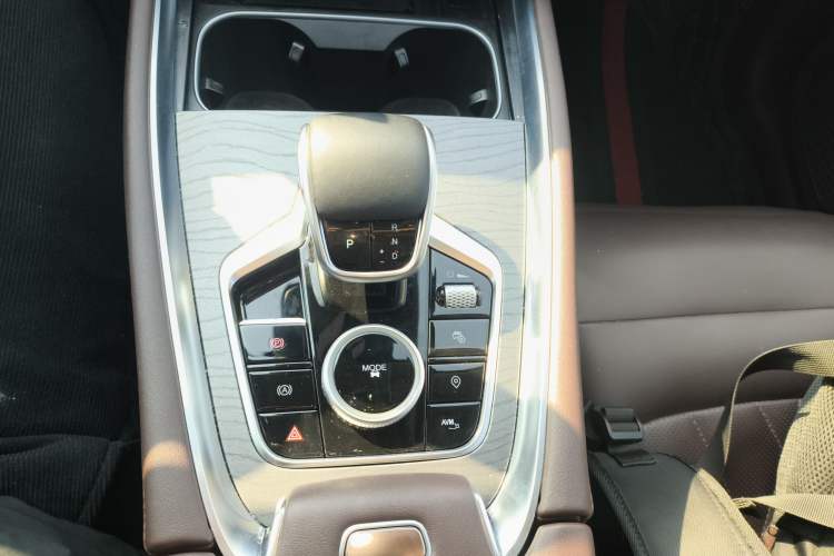 Used Chery Tiggo 8 PRO 2024 Champion Edition 290T Two-Wheel Drive Peak Version 7 Seats