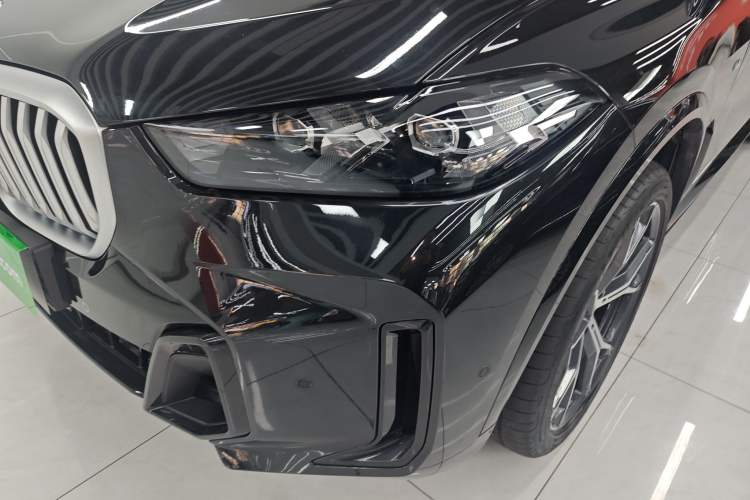 Used BMW X5 2023 xDrive 30Li Luxury M Sport Night Edition Package
