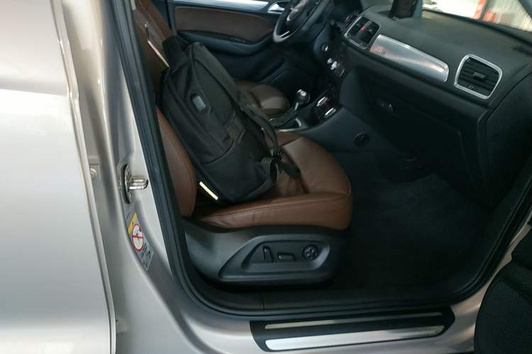 Used Audi Q3 2015 35 TFSI quattro Technology Edition
