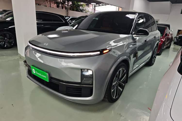 Used Li Auto L8 2023 Pro Model
