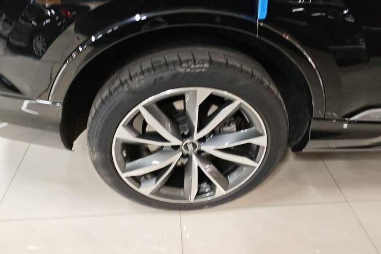 Used Audi Q7 2023 55 TFSI quattro S line Sport Edition
