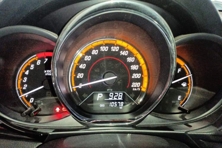 Used Toyota YARiS L 2022 X-Trail 1.5L CVT Luxury PLUS Edition
