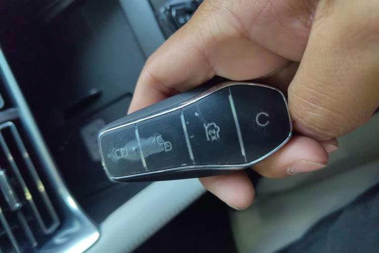 Used BYD Song PLUS New Energy 2025 EV Intelligent Driving Version 520km Premium Model
