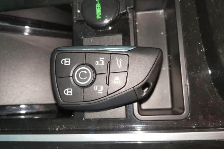 Used Buick GL8 New Energy 2025 Lu Shang Smart Enjoyment Edition 7-Seater