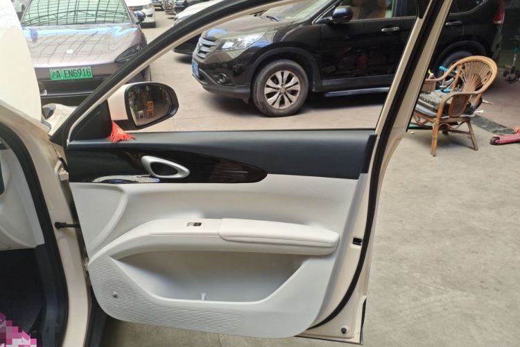 Used  Geome 2025 410 km Free Version
