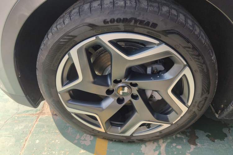 Used ONVO L60 2024 60 kWh Rear-Drive Version
