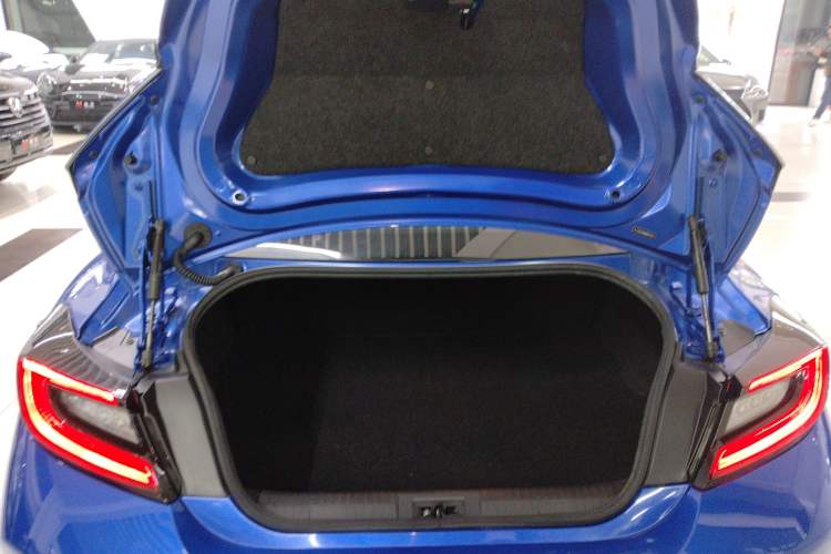 Used Subaru BRZ 2022 2.4L Manual Version
