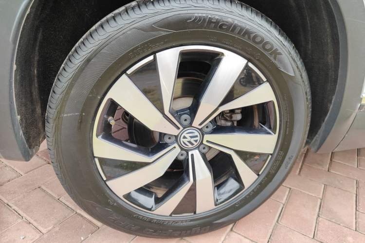 Used Volkswagen Tayron 2019 330TSI Two-Wheel Drive Luxury Model China VI Standard