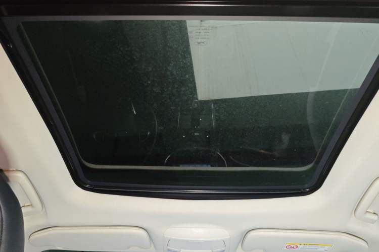 Used Ford Edge 2018 EcoBoost 245 Two-Wheel-Drive Titanium 7-Seater China VI Standard