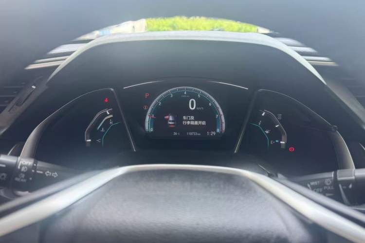 Used Honda Civic 2016 220TURBO CVT Luxury Edition
