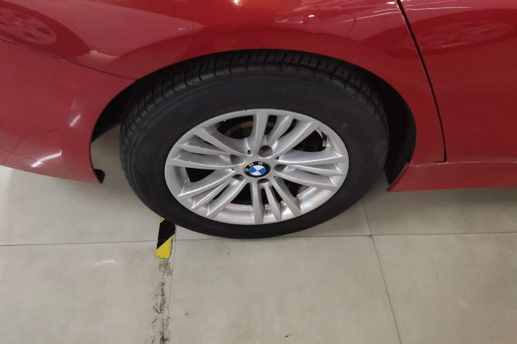 Used BMW 3 Series 2015 320Li Luxury Edition Fashion Model
