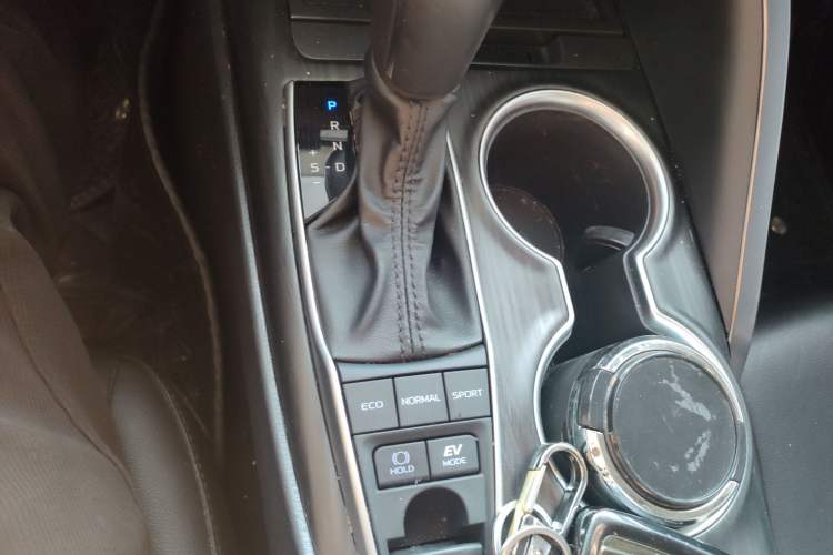 Used Toyota Camry 2021 Dual-Motor 2.5 HGVP Leading Edition
