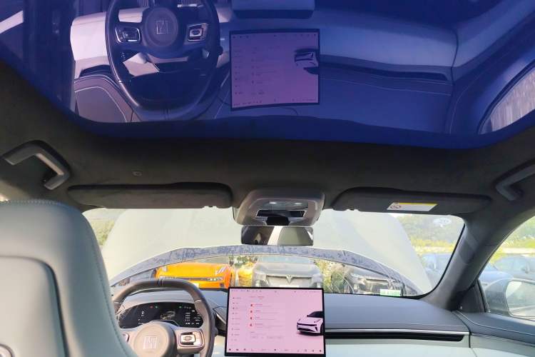 Used Zeekr 001 2025 WE Edition 100 kWh Rear-Wheel Drive
