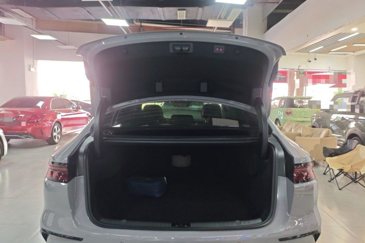 Used BYD Han 2025 EV with 701 km of Laser Radar-Enabled Intelligent Driving
