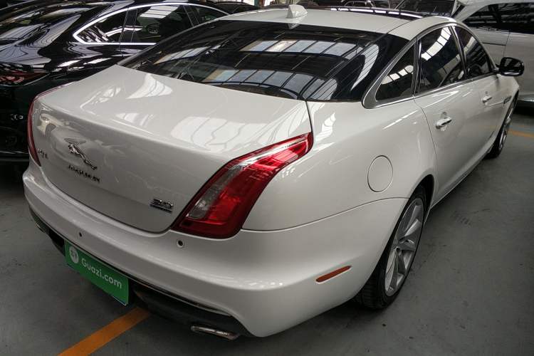 Used Jaguar XJ 2016 XJL 3.0 SC Four-Wheel Drive Panoramic Business Edition