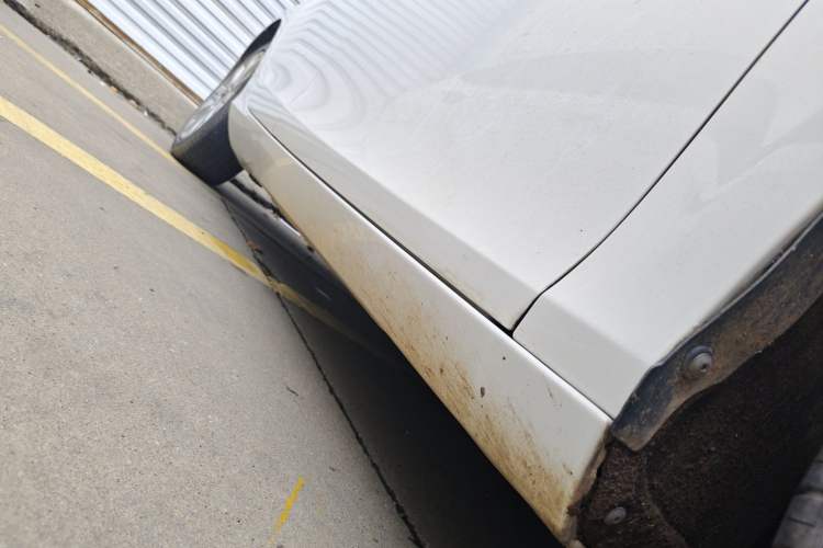 Used Volvo V40 2015 1.6T Zhiyi Edition
