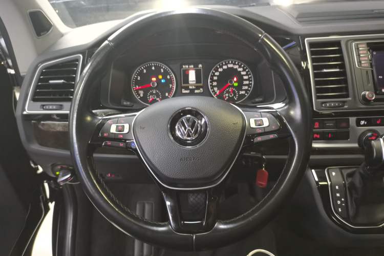 Used Volkswagen Multivan 2019 2.0 TSI 4x4 Prestige Edition 7-Seater
