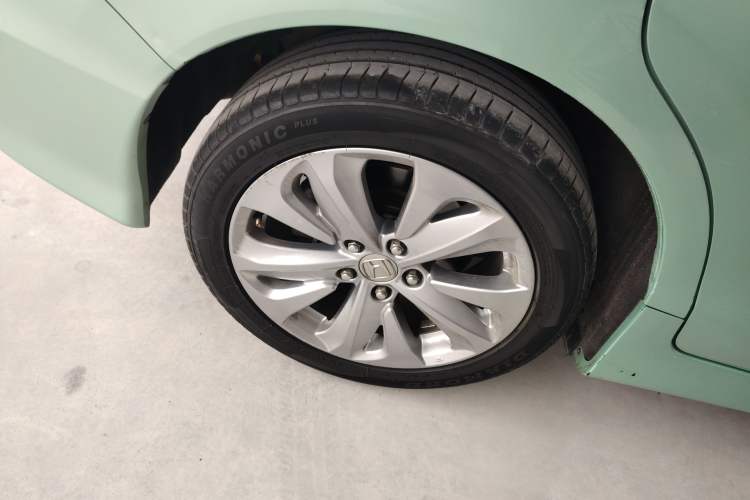 Used Honda Jade 2017 1.8L automatic Comfort version 5 seats
