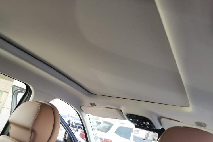 Used Chery Tiggo 8 L 2024 2.0T Two-Wheel Drive Prestige Version 5 Seats
