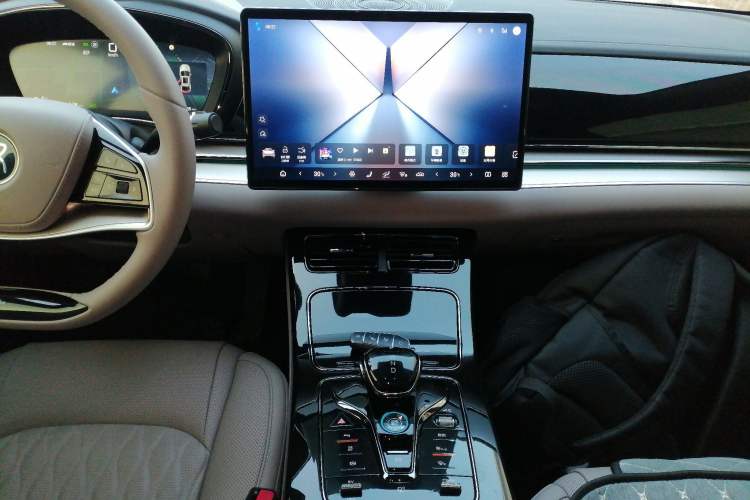 Used BYD Han 2025 DM-i 125KM Elite Model