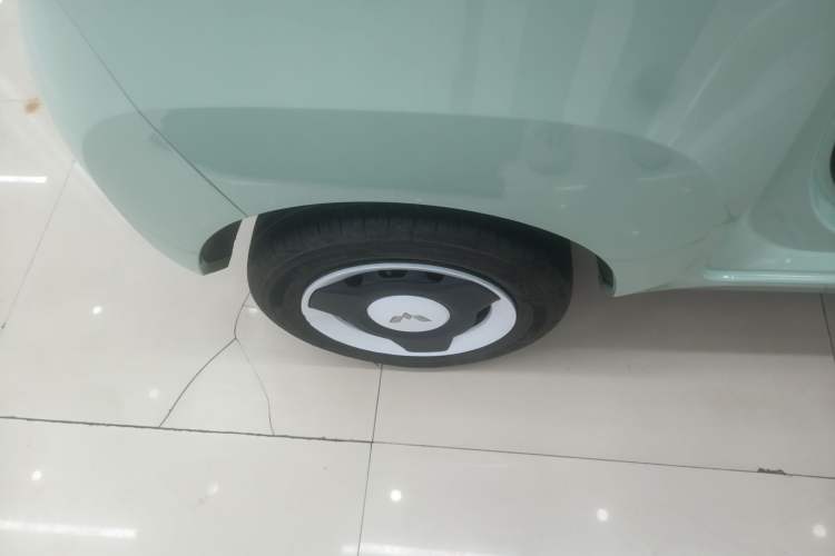 Used Wuling Hongguang MINIEV 2022 Macaron Fashion Model Lithium Iron Phosphate
