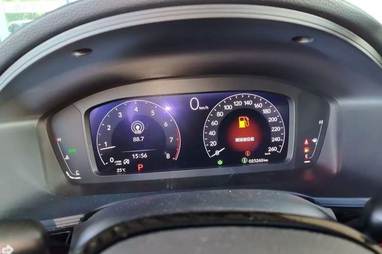 Used Honda Civic 2022 240TURBO CVT Dynamic Edition
