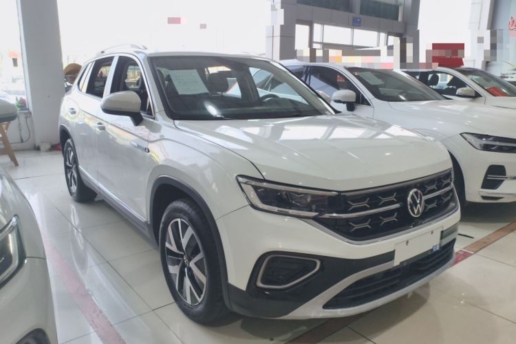 Used Volkswagen Tayron 2023 300TSI Two-Wheel-Drive Luxury Plus Advanced Edition
