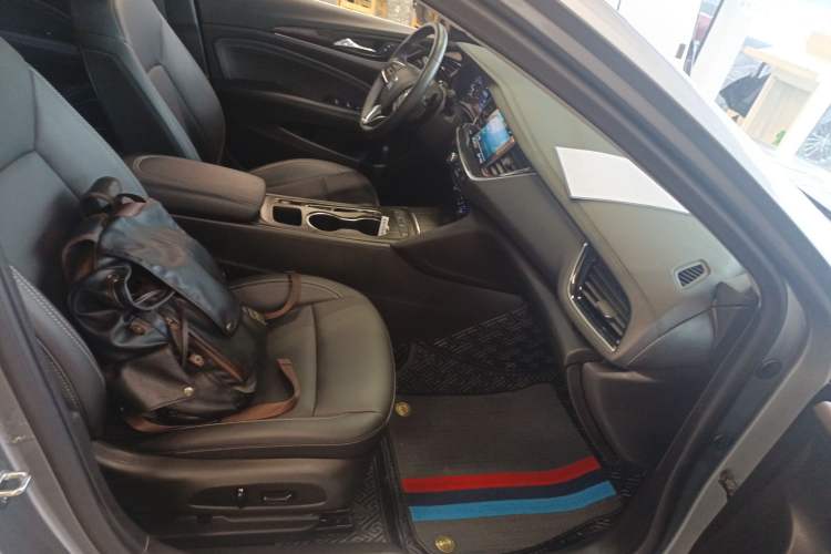 Used Buick Regal 2024 25T Deluxe Edition