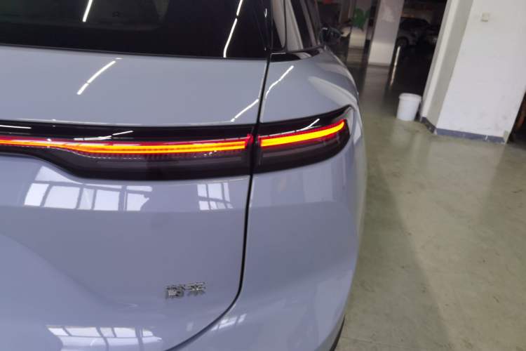 Used Nio ES6 2024 75 kWh
