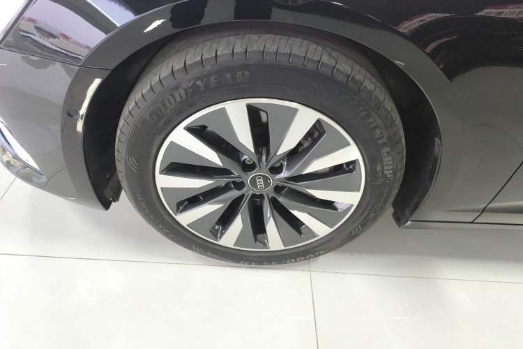 Used Audi A6L 2023 Revised 45 TFSI Prestige Elegant Edition