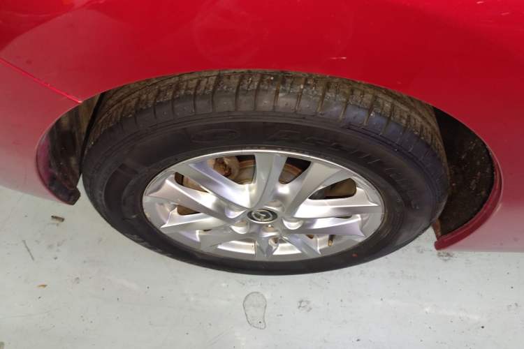 Used Mazda Mazda 3 Axela 2016 Sedan 1.5L Automatic Comfort Model
