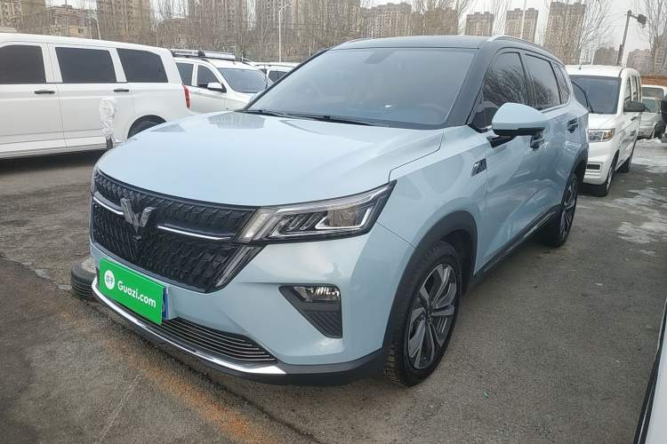 Used Wuling Asta 2022 2.0L DHT Electric-Speed Version
