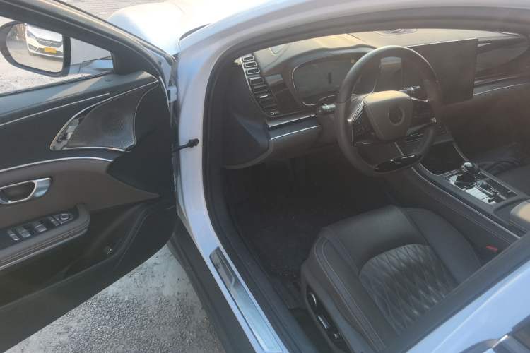 Used BYD Han 2022 DM-i 121KM Luxury Model
