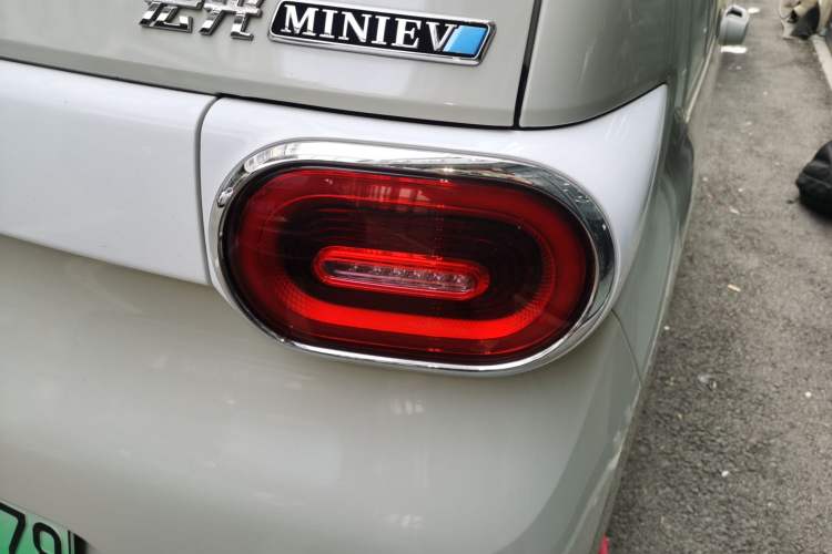 Used Wuling Hongguang MINIEV 2024 3rd Generation 215km Advanced Version