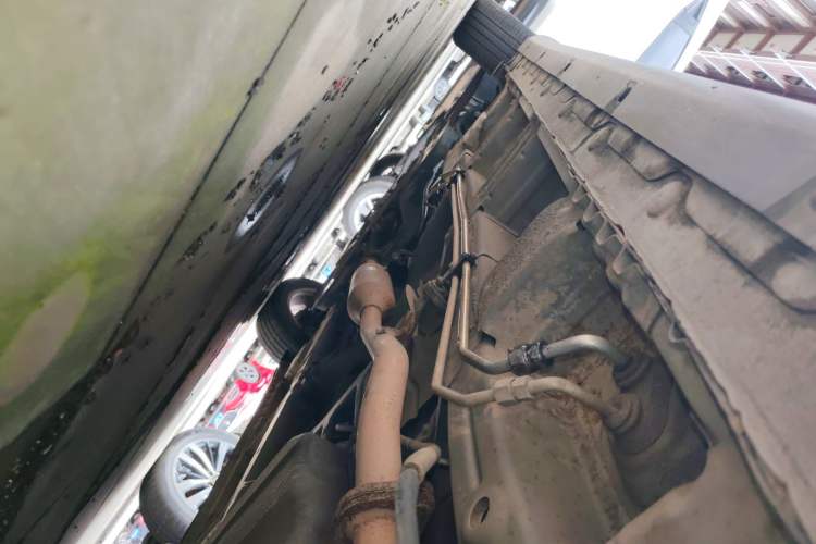 Used Baojun 730 2014 1.5L manual standard trim 7 seats
